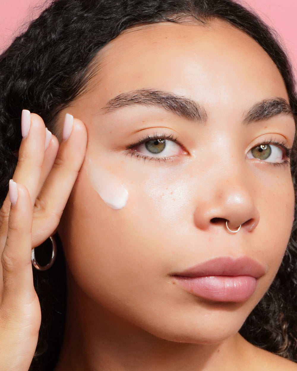 Crema para debajo de los ojos, hidratante y iluminadora Light Lift
