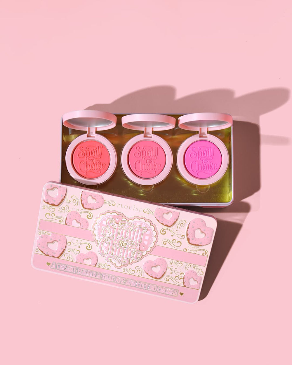 Lata de blush em creme estragado pela escolha