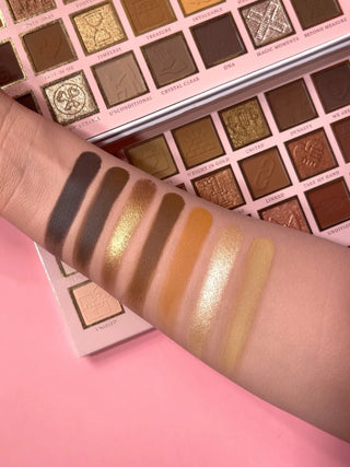 Palette P.Louise Timeless Treasures