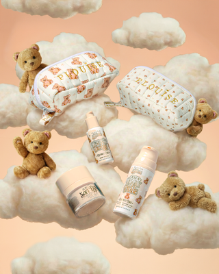 Uma imagem de P.Louise The Softest Touch Skincare Starter Kit cercado por nuvens fofas e ursinhos de pelúcia