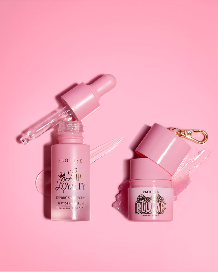 P.Louise Sippin Pretty Lip Duo que incluye un bálsamo labial y un suero labial peptídico